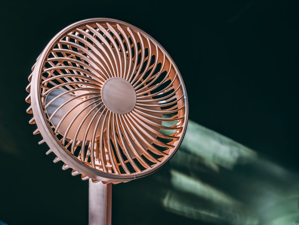 Améliorez votre confort estival avec un ventilateur 3-en-1